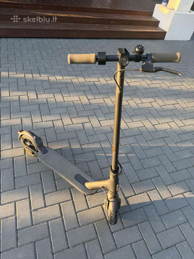 Aomi Mi Electric Scooter Essential elektrinis pasp - nuotraukos Nr. 2