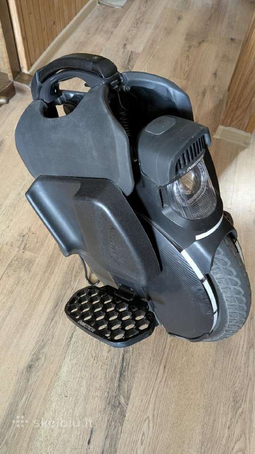 Elektrinis vienaratis Inmotion V11
