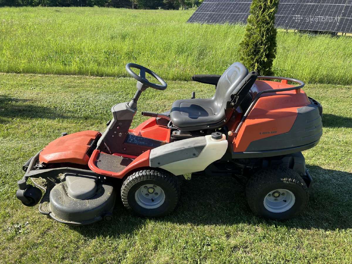 Husqvarna R422ts Awd rider Combi 122 deka