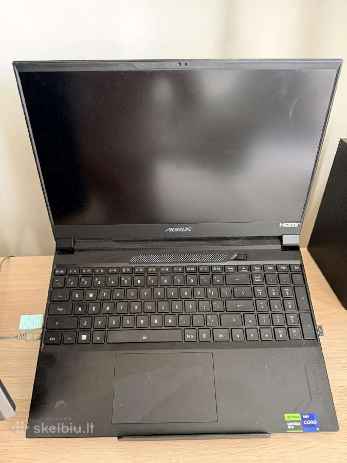 Aorus 15x,rtx4070, i9 13980hx,16gb ddr5,1tb,1440p