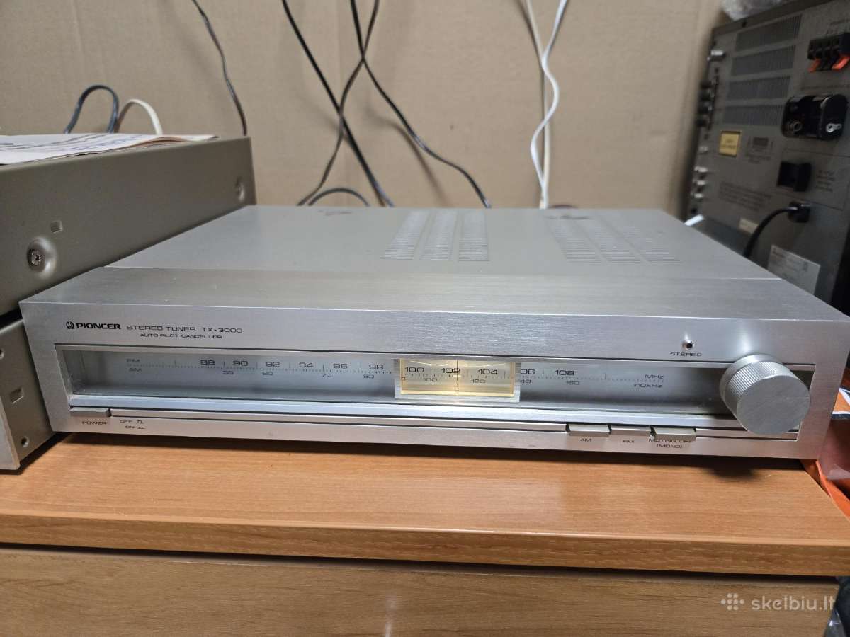 Pioneer tiuneris