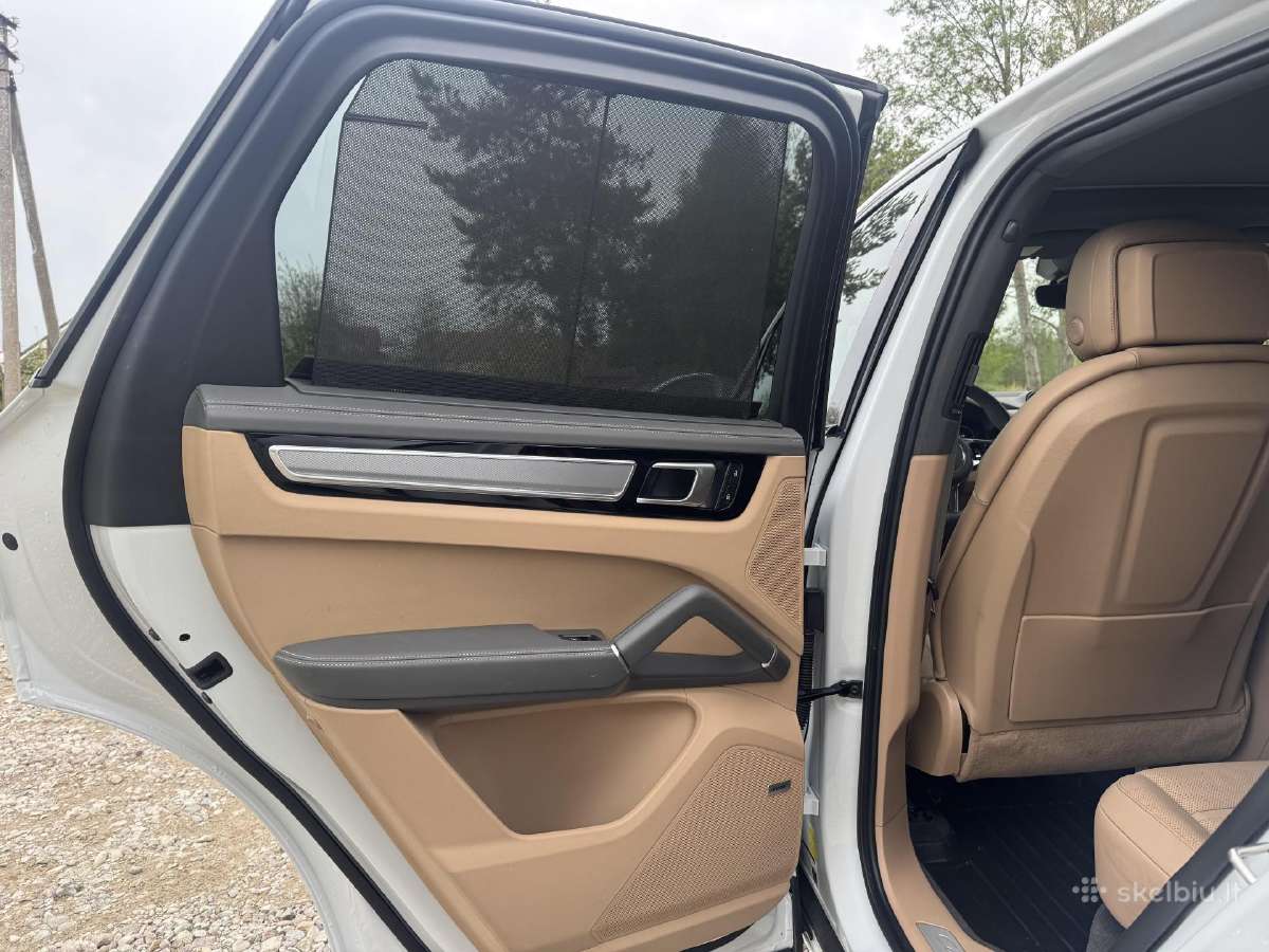 23 Porsche Cayenne S Platinum Edition Awd - nuotraukos Nr. 25
