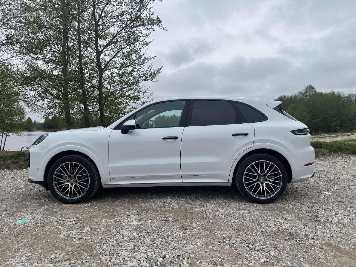 23 Porsche Cayenne S Platinum Edition Awd - nuotraukos Nr. 6