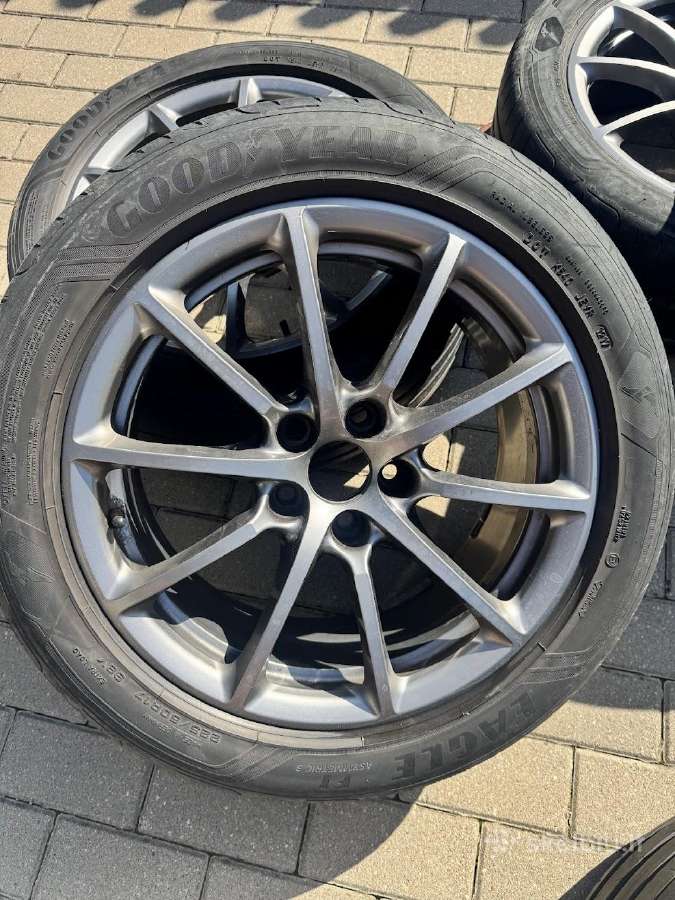Originalūs Alfa Romeo R17 ratlankiai 5x110 Et33