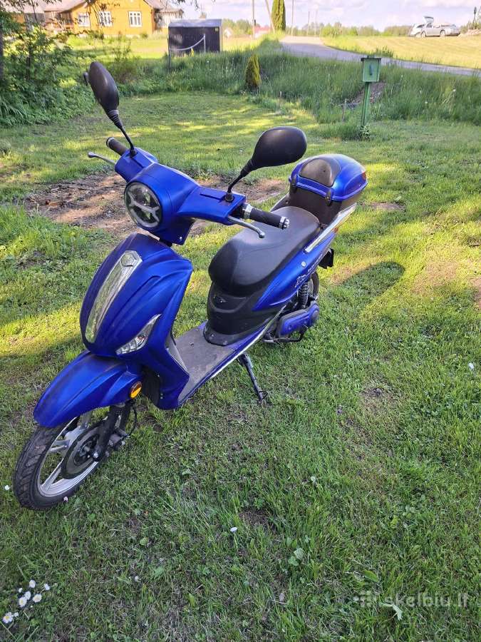 Elektrinis mopedas/motoroleris 1kw