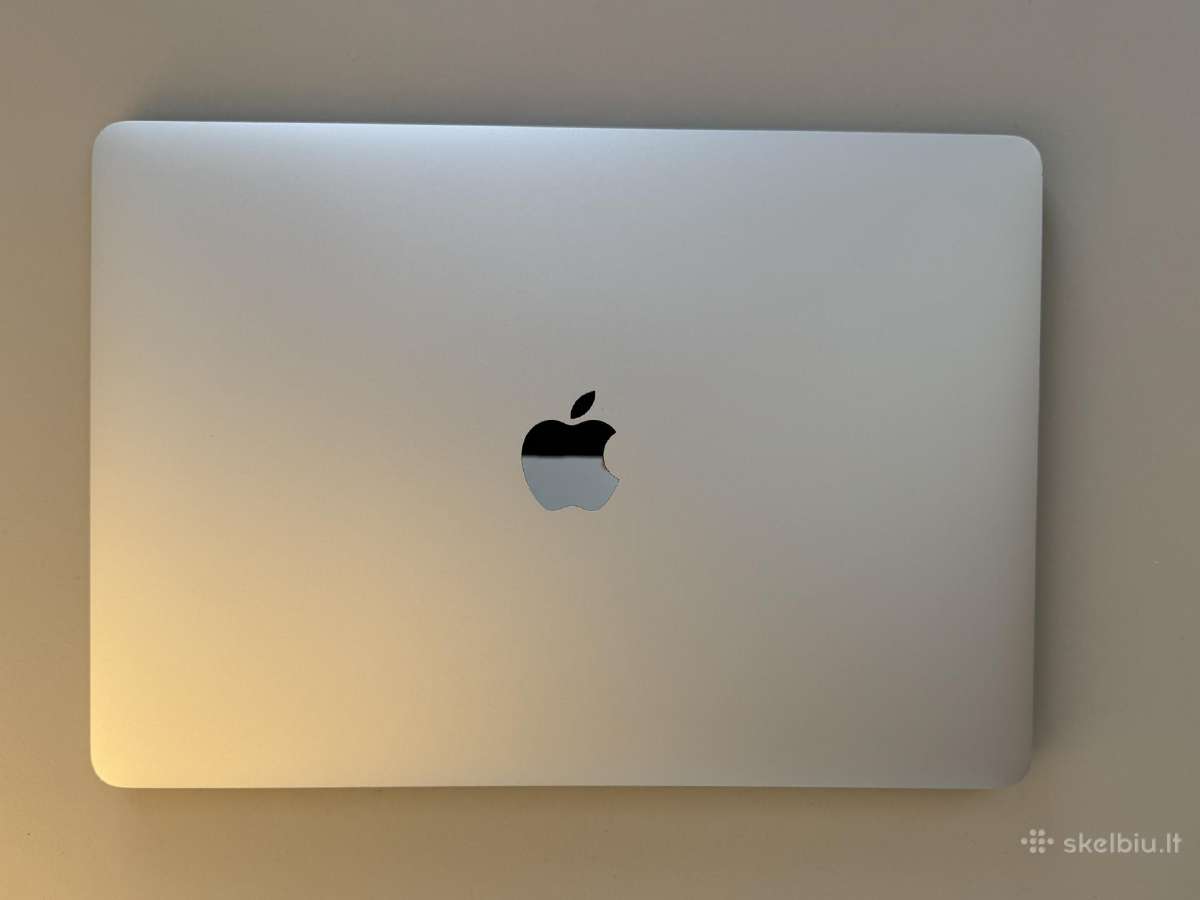 MacBook Air M1 13
