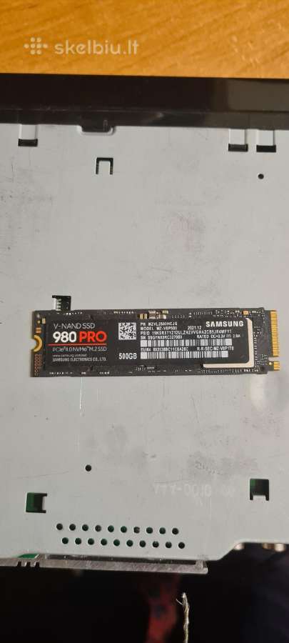 Samsung 980pro, wd black