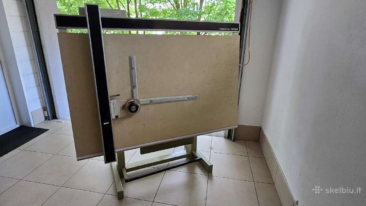 Braižymo lenta / kulmanas, Robotron Reiss