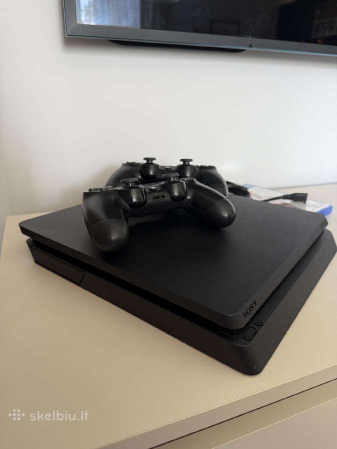 Sony ps4 žaidimų konsolė - nuotraukos Nr. 4