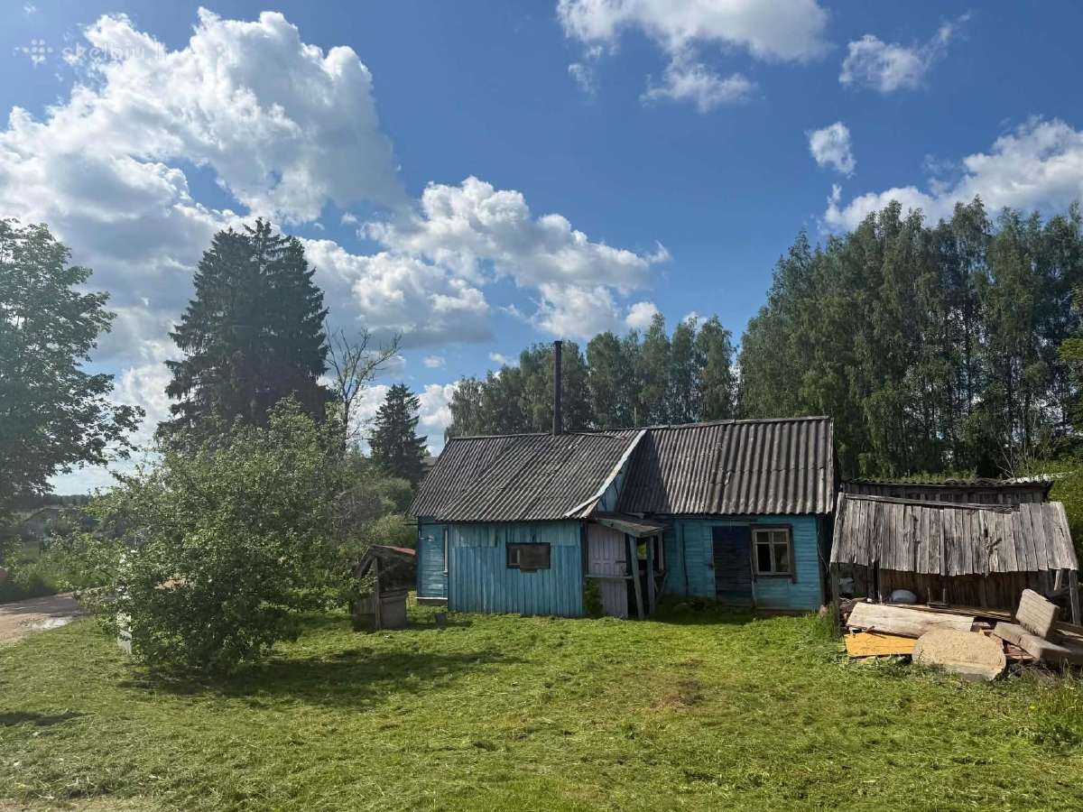 Parduodama sodyba Kavoliškyje.