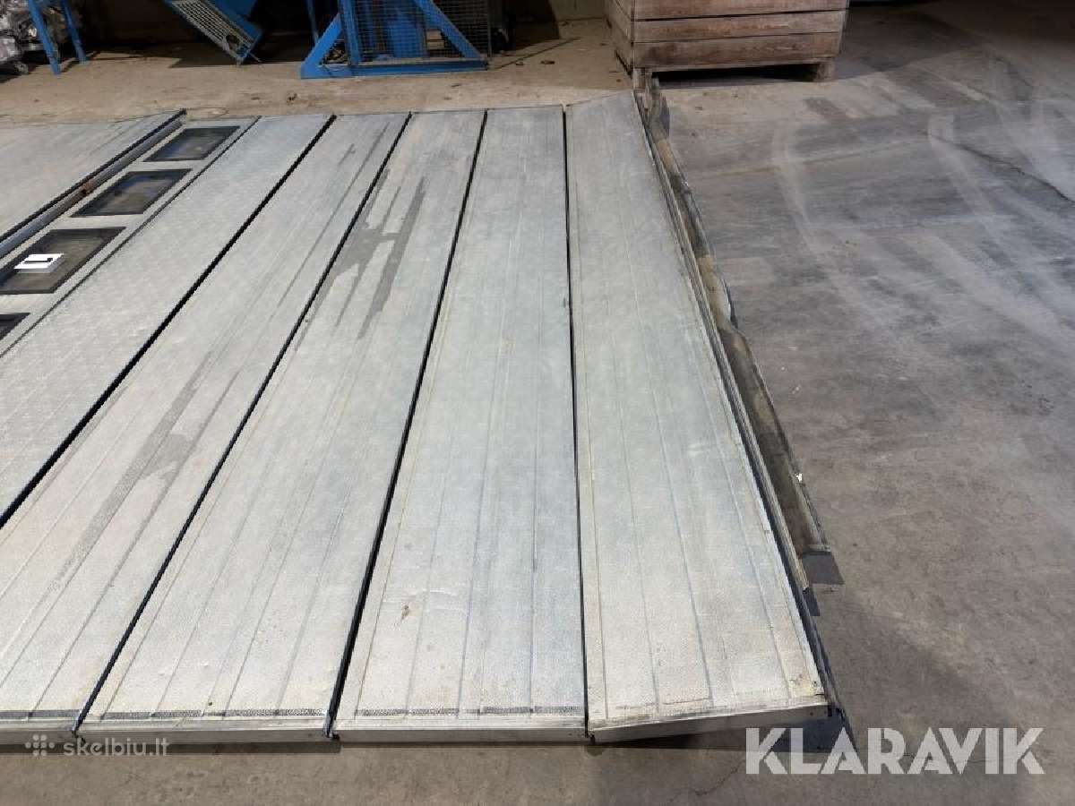 Naudoti pakeliami garažo vartai durys 4x4,6 - nuotraukos Nr. 4