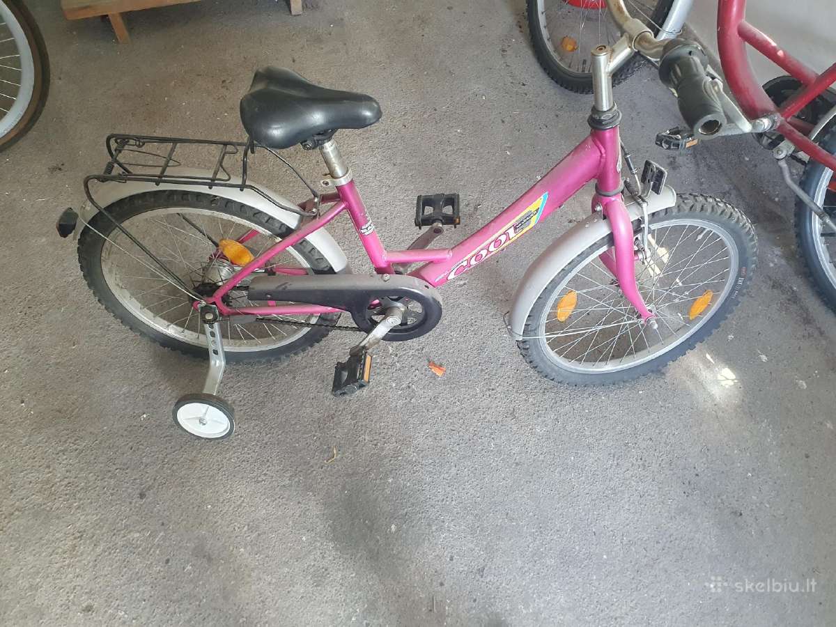 Mergaitiškas dviratis