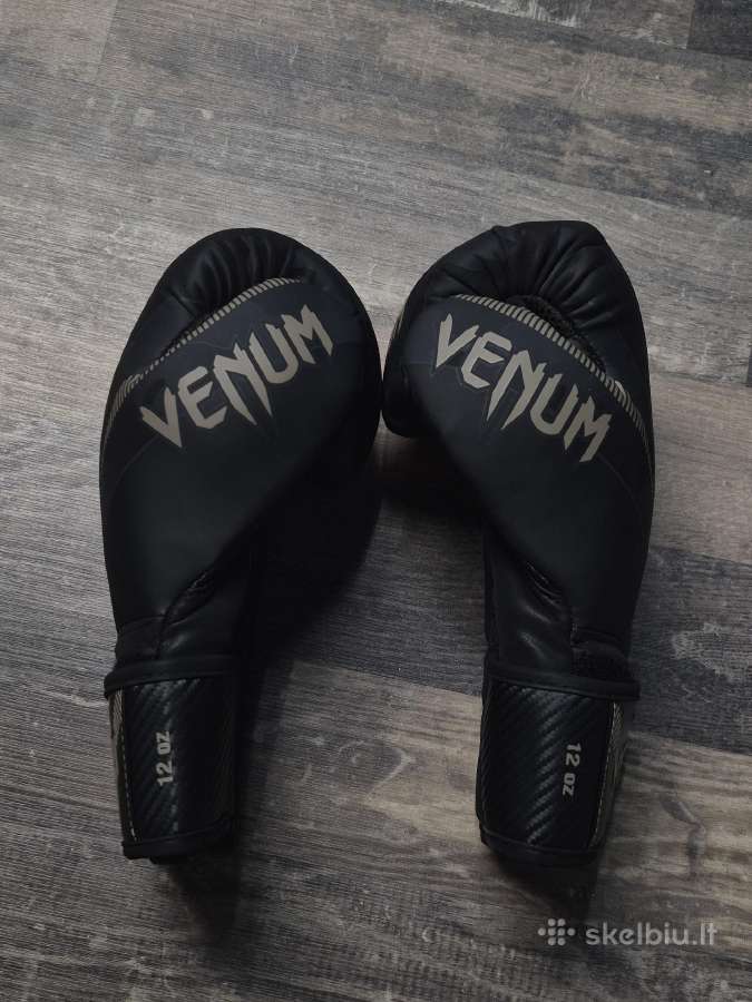 Venom bokso pirstines