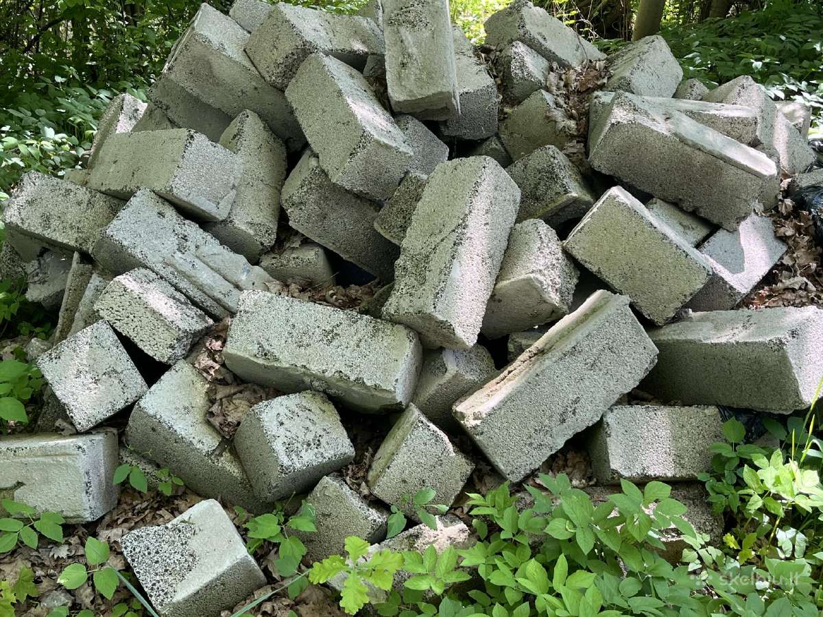 Parduodu blokelius gal kam reike Kaunas