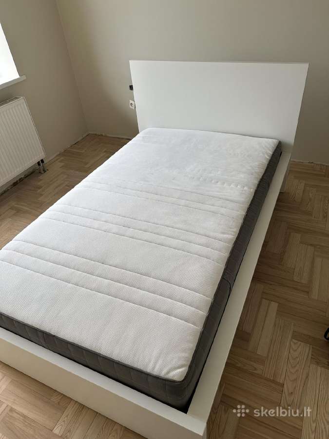 Ikea lova