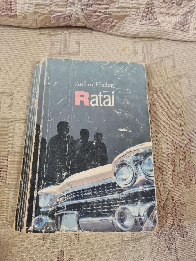Ratai , Aerouostas , Vakaro naujienos 3 knygos - nuotraukos Nr. 8