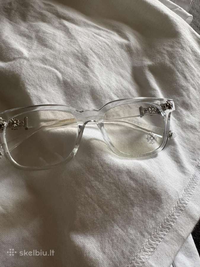 Chrome hearts akiniai