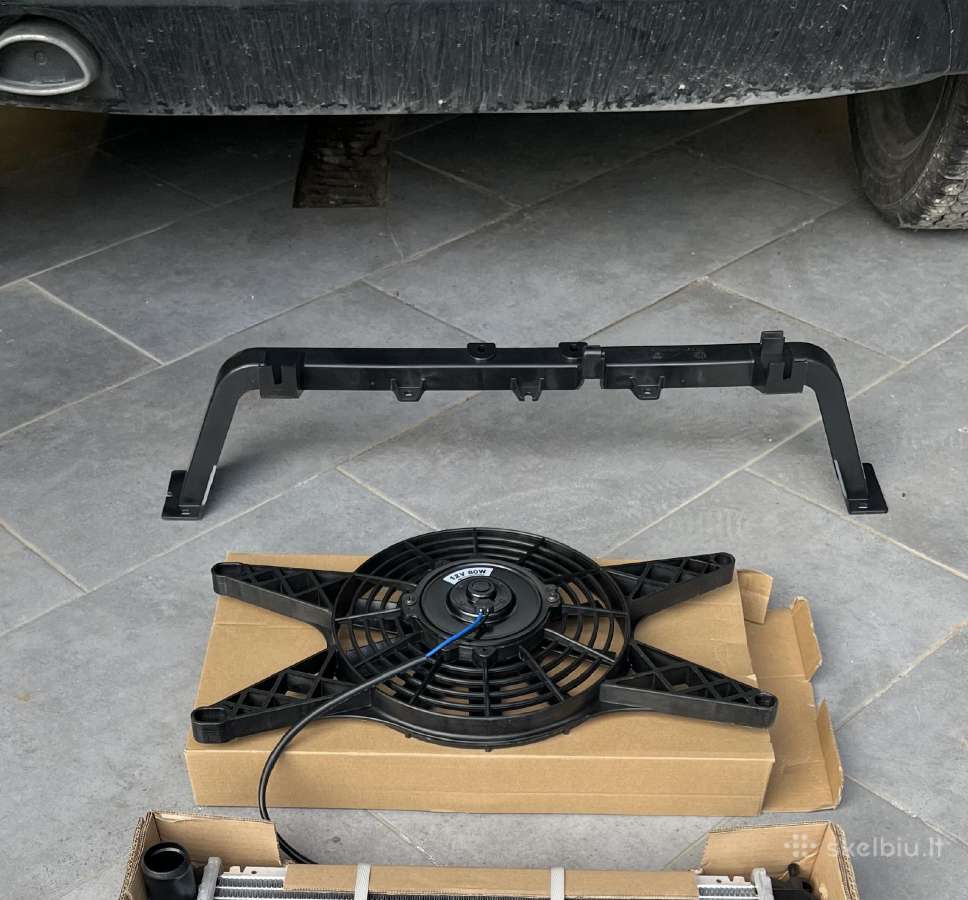 Ligier IXO 2012 radiator. laikiklis,ventiliatorius