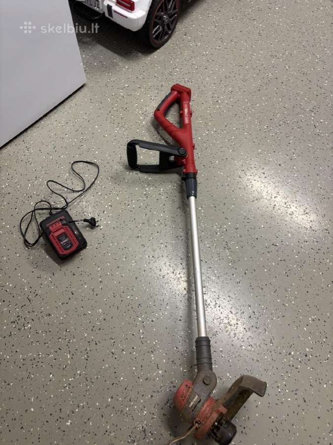 Akumuliatorinis trimeris Worcraft, 20v, su akumuli