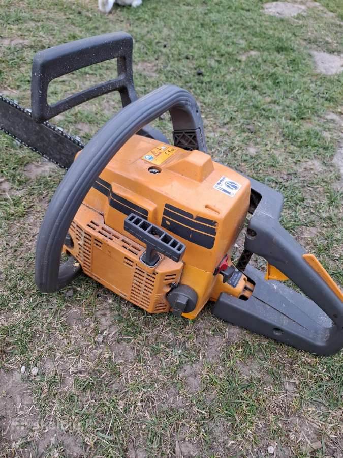 Benzininis pjuklas Partner 410