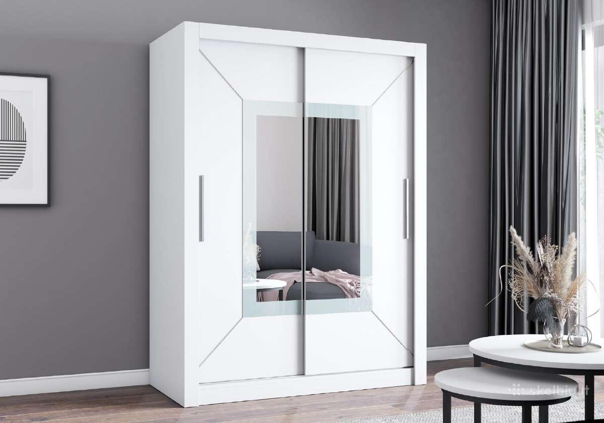 Spintos stumdomu durų, plotis 150 arba 180 cm