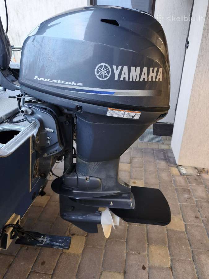 Parduodamas Yamaha F30 L koja Rumpelis