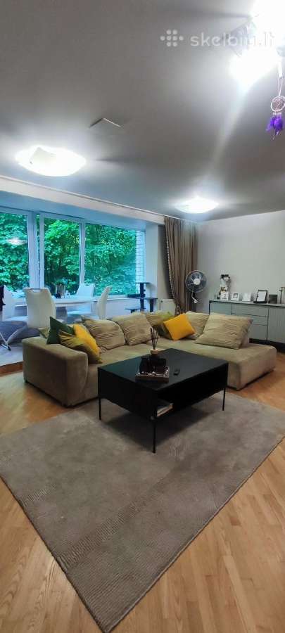 Erdvus 80 m² 3 kambarių butas Panemunėje