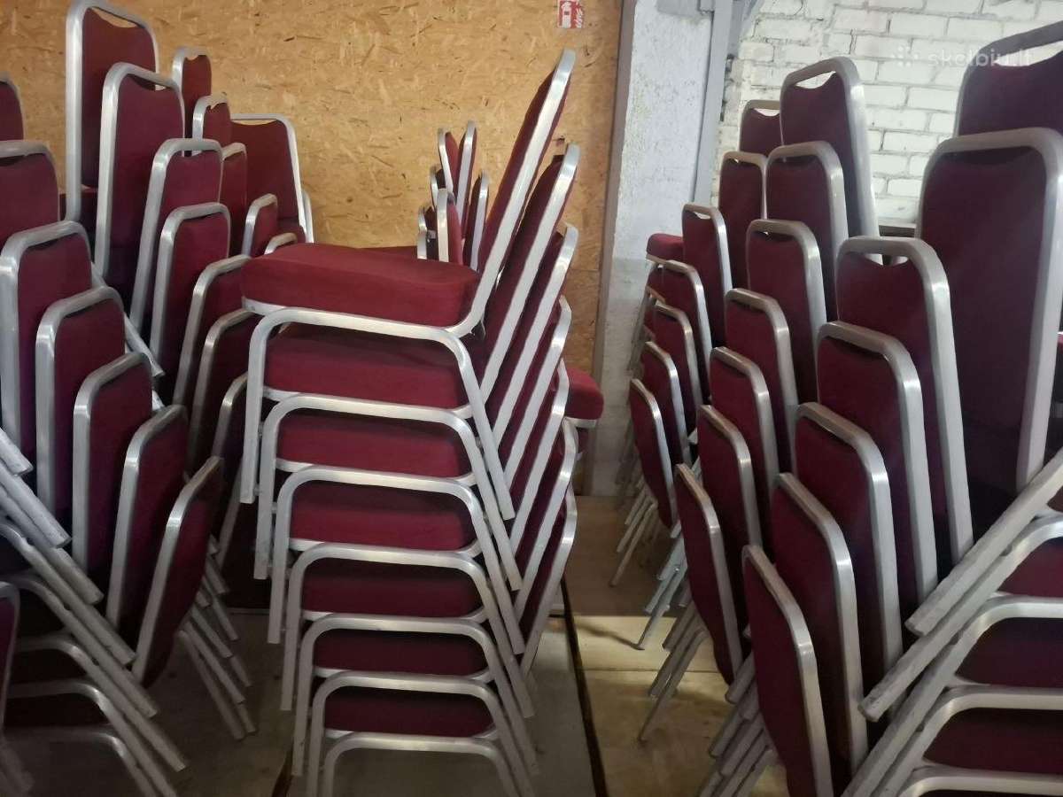 Daug konferenciniai sulankstomi stalai ir kėdės. - nuotraukos Nr. 7
