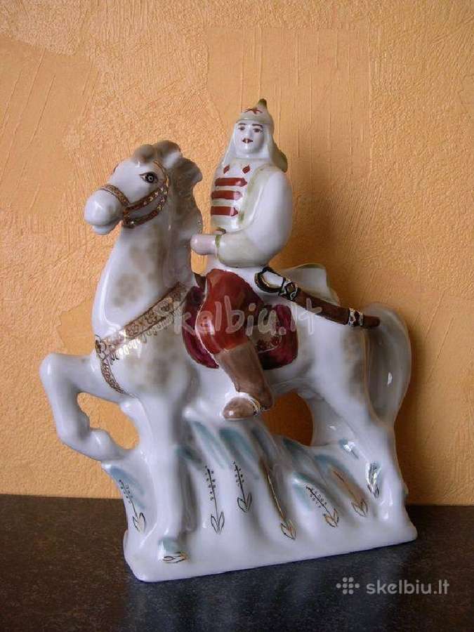 CCCP Porceliano statulelė .llabai gero stovio. | Skelbiu.lt CCCP Porceliano statulelė .llabai gero stovio.