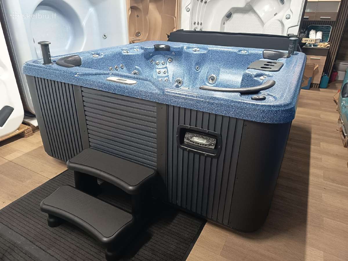 Lauko sukurine vonia / jacuzzi