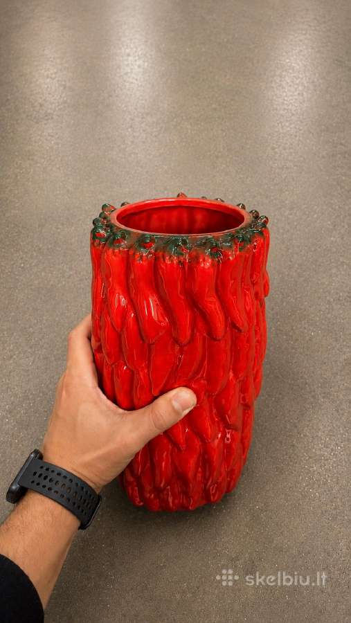 Rankų darbo keramikinė vaza “chili