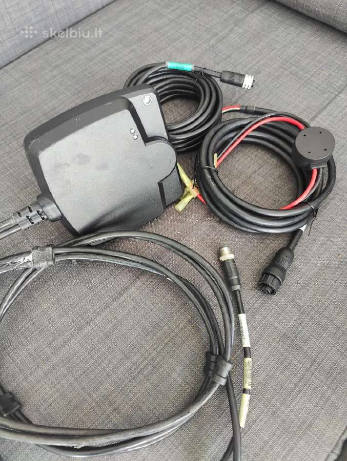 Humminbird Mega Live sonaras