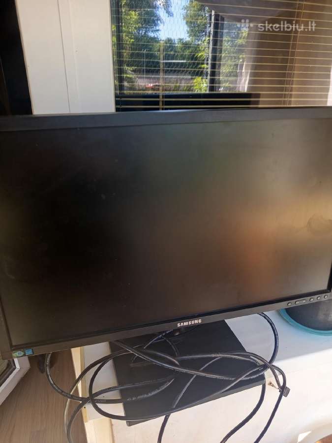 Samsung S24e450 24 monitorius