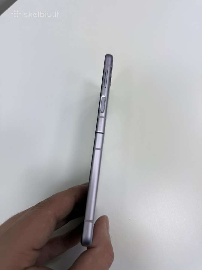 Samsung Z Flip3 dužęs - nuotraukos Nr. 4