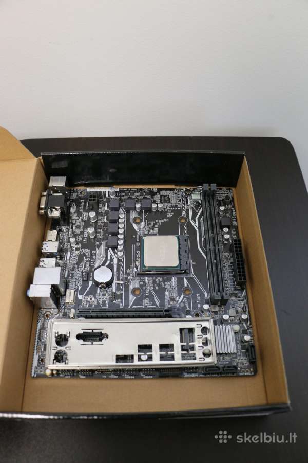 Asus Prime A320m + Ryzen 3 2200g