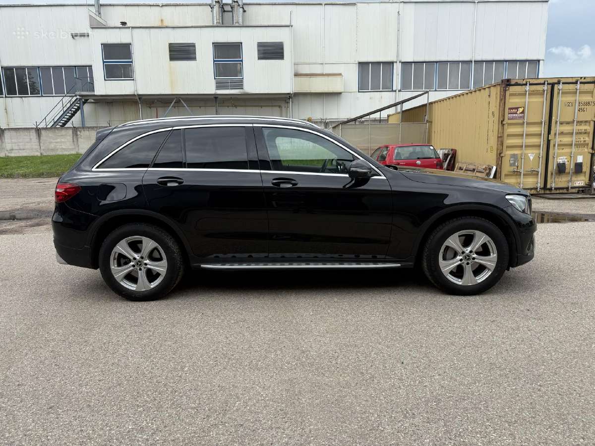 Mercedes Benz Glc 220d 4 Matic - Juoda spalva - nuotraukos Nr. 3