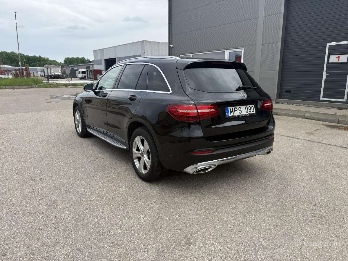 Mercedes Benz Glc 220d 4 Matic - Juoda spalva - nuotraukos Nr. 8