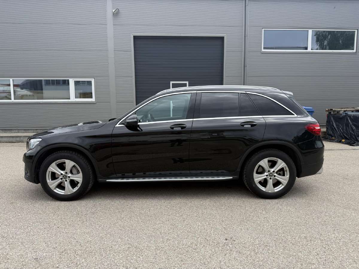 Mercedes Benz Glc 220d 4 Matic - Juoda spalva - nuotraukos Nr. 12