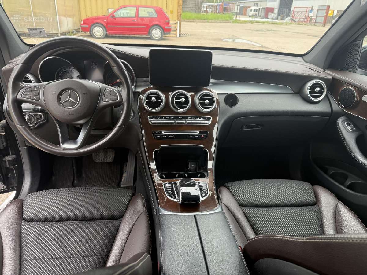 Mercedes Benz Glc 220d 4 Matic - Juoda spalva - nuotraukos Nr. 24