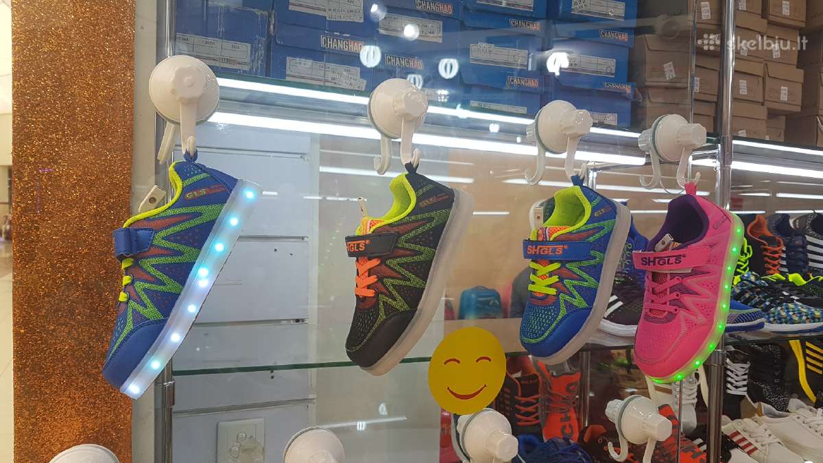 Išparduodam .LED svieciantys batai, basutes - nuotraukos Nr. 5