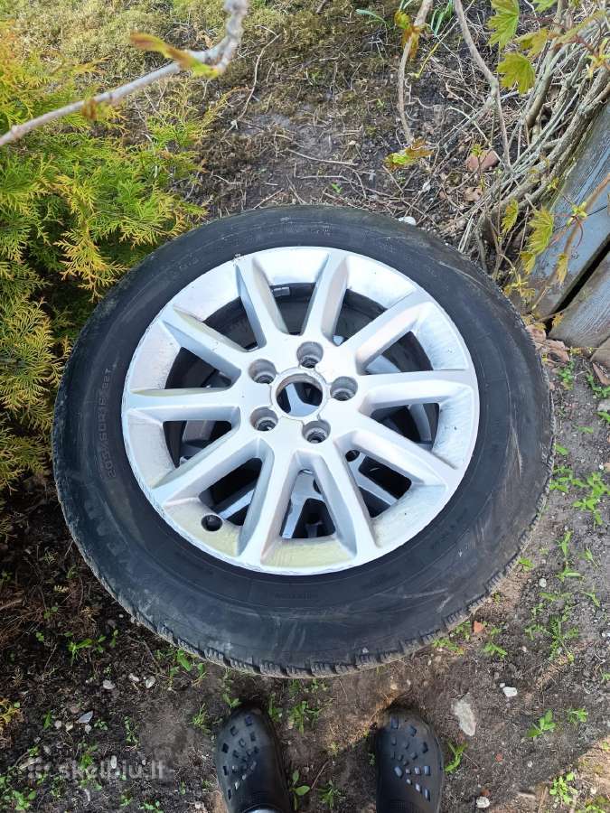 Parduodu ratus r16