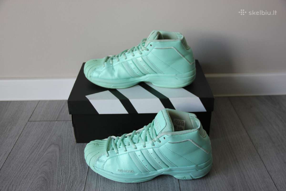 Adidas 40d Pro Model 2g krepšinio bateliai