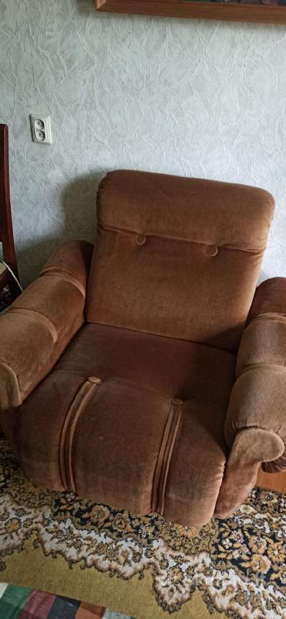 Parduodu minkštą fotelį