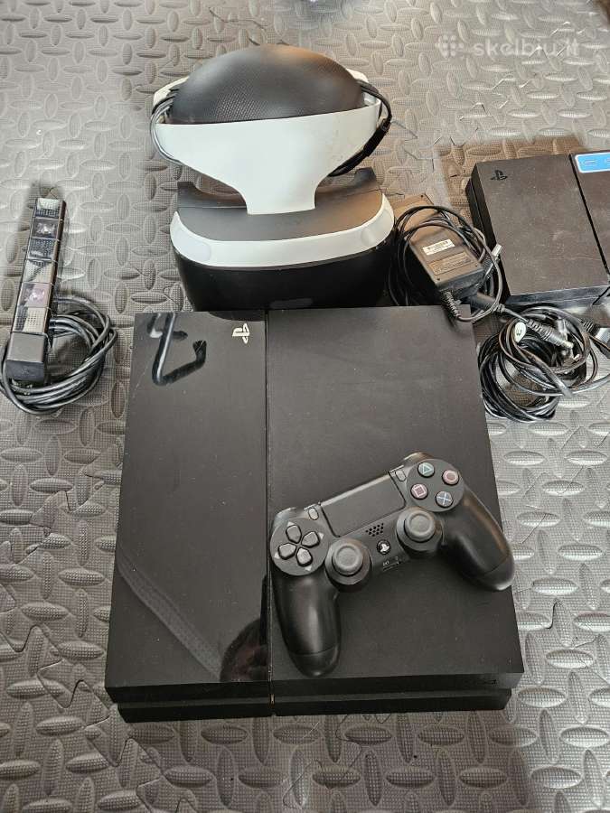 Atrištas ps4 su Vr akiniais