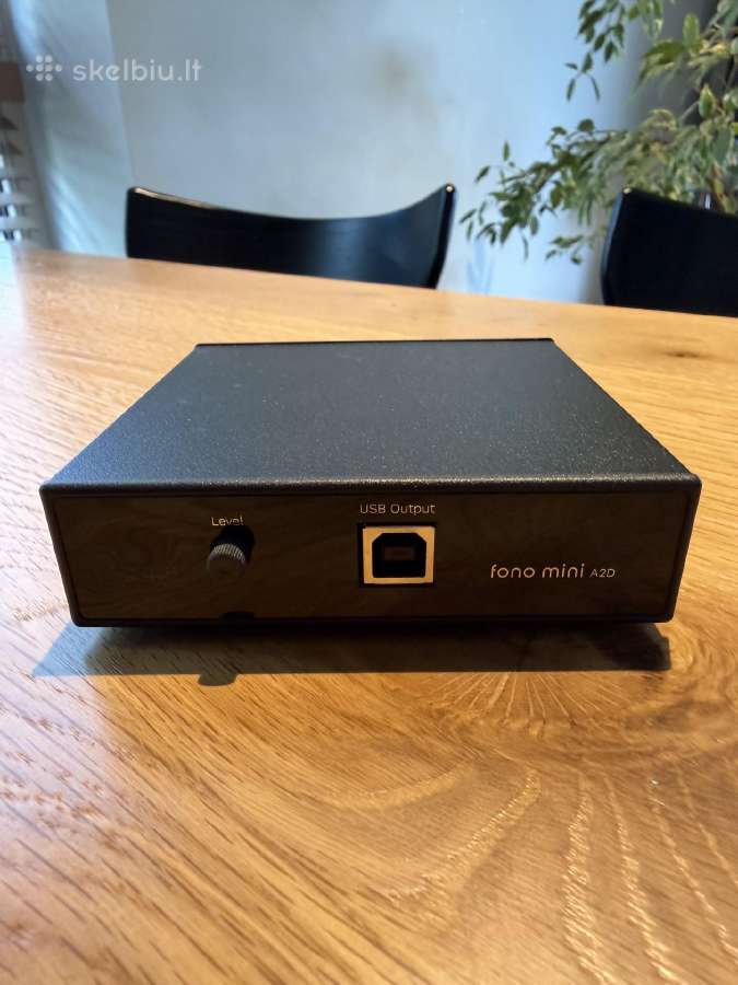 Rega Fono Mini A2d korekcinis stiprintuvas