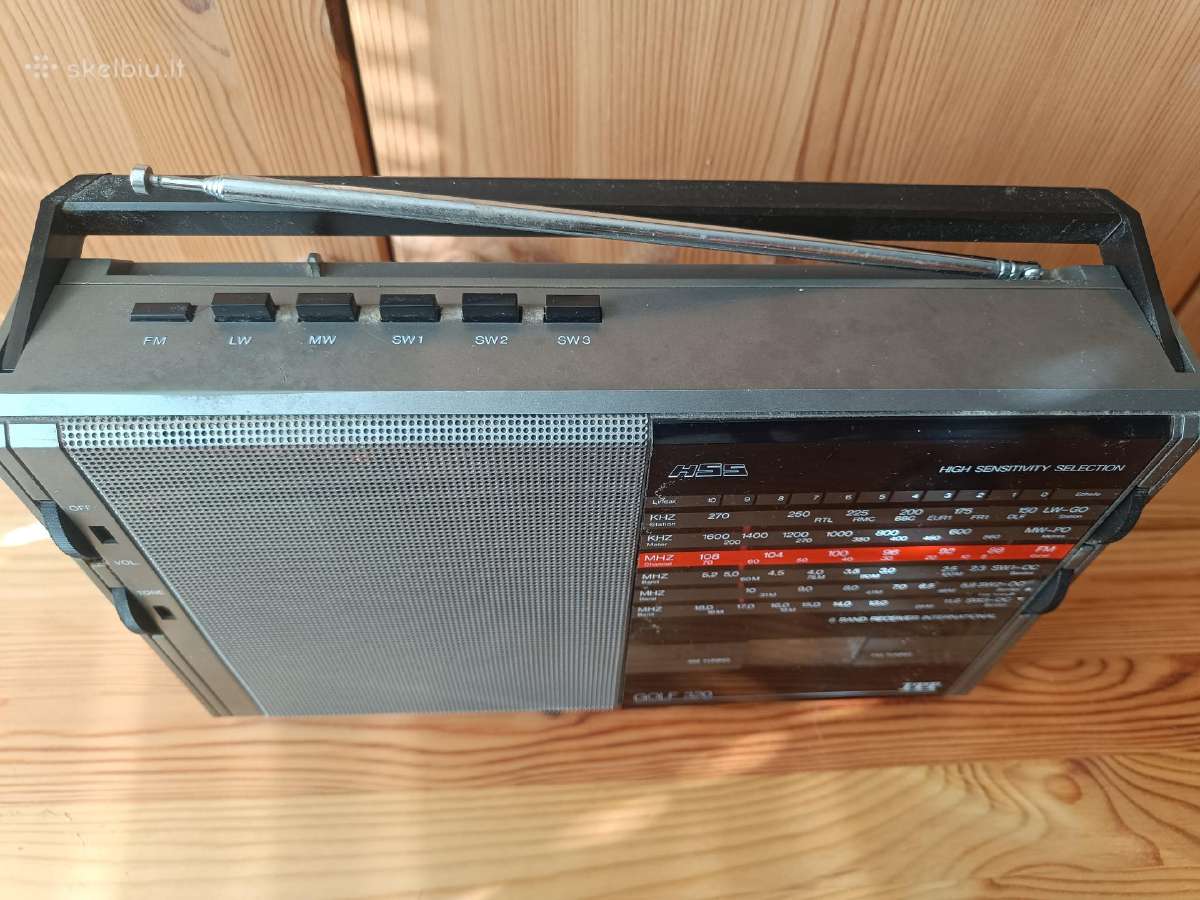 Senas vokiskas radijoimtuvas Golf 320