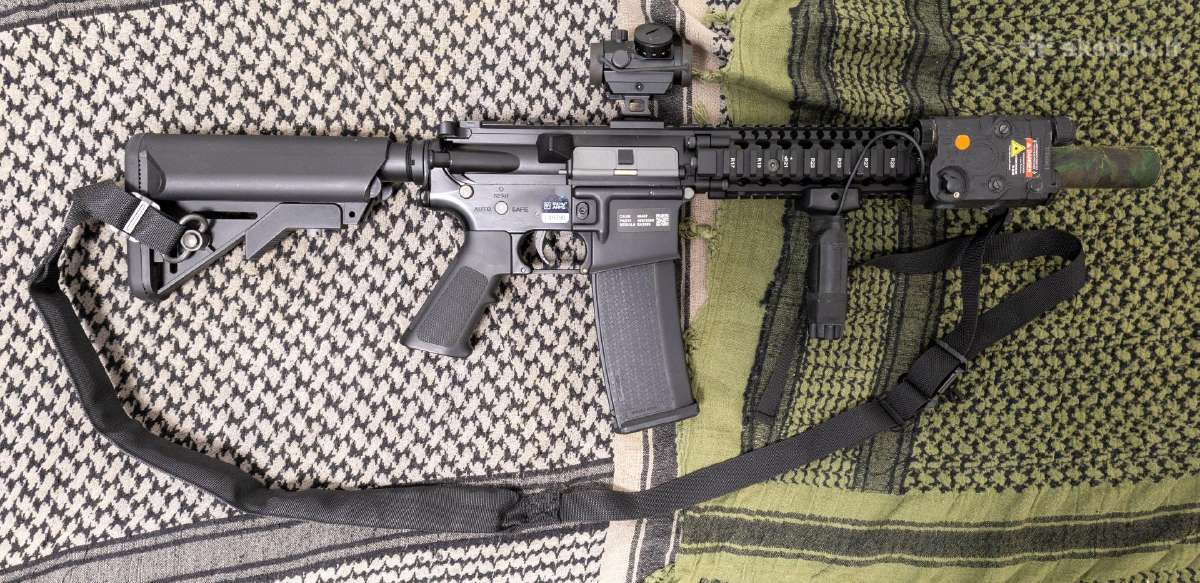 Airsoft ginklas + ekipuotė