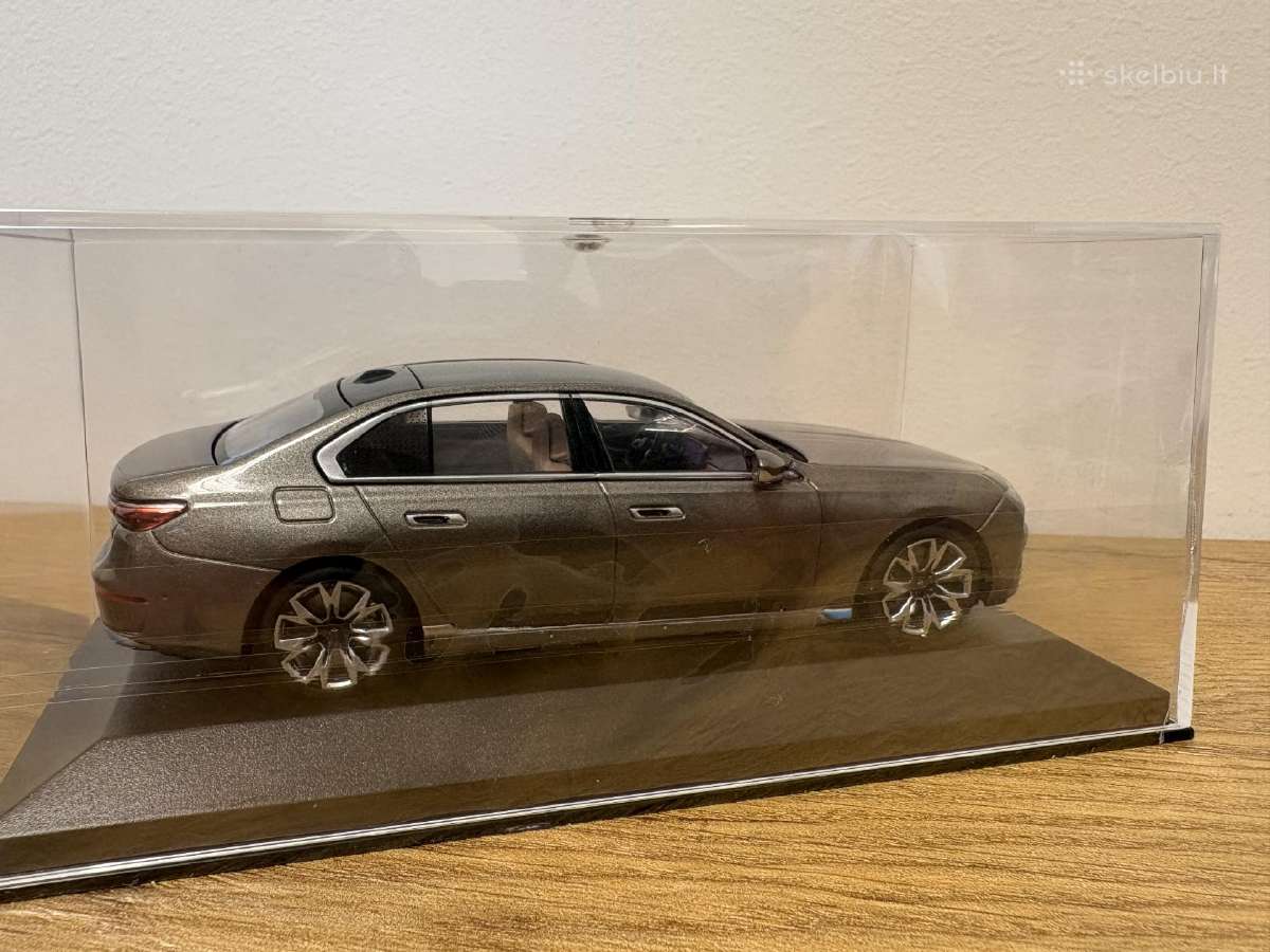 Bmw i7 M70 - nuotraukos Nr. 4