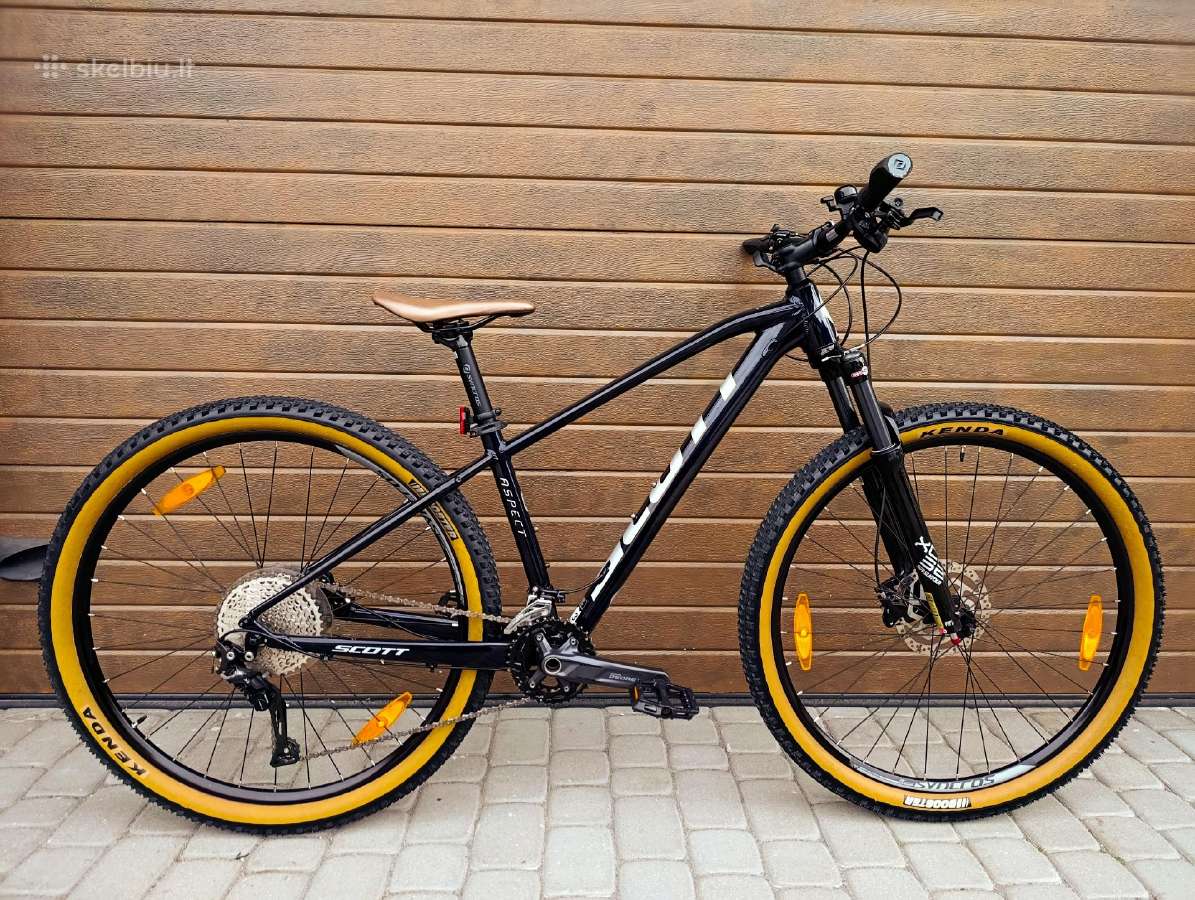 Scott Aspect 920 S dydis ir Norco Storm 29 M dydis