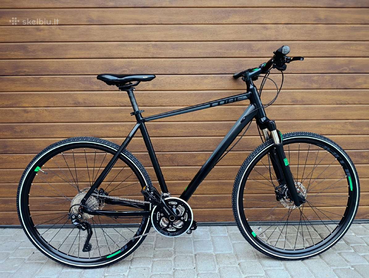 Cube Cross L-XL ir Canyon S 2x11 karbonine šakė